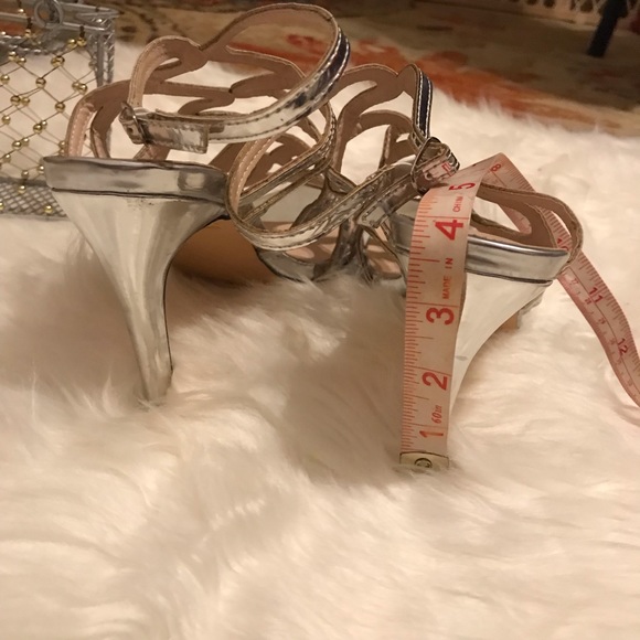 NICOLE MILLER  Silver strappy pattern heel - Picture 5 of 8